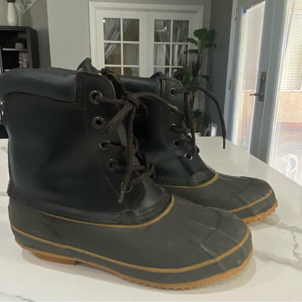 Winter Duck Boots Denali  Men’s Size 6 women’s size 8